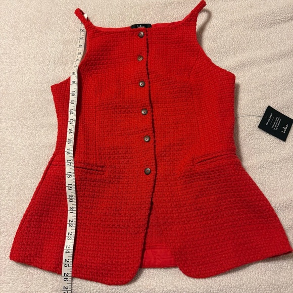 Lulu's Red Textured Sleeveless top with Button Front - Picture 6 of 11